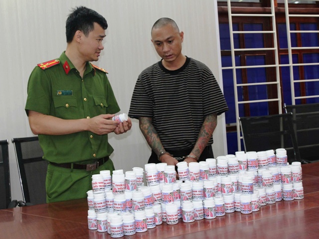 Khởi tố đối tượng sản xuất, buôn bán thuốc chữa bệnh giả tại Nghệ An