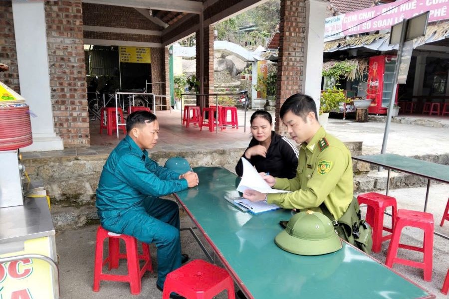 Tăng cường c&ocirc;ng t&aacute;c tuy&ecirc;n truyền bảo vệ rừng v&agrave; PCCCR