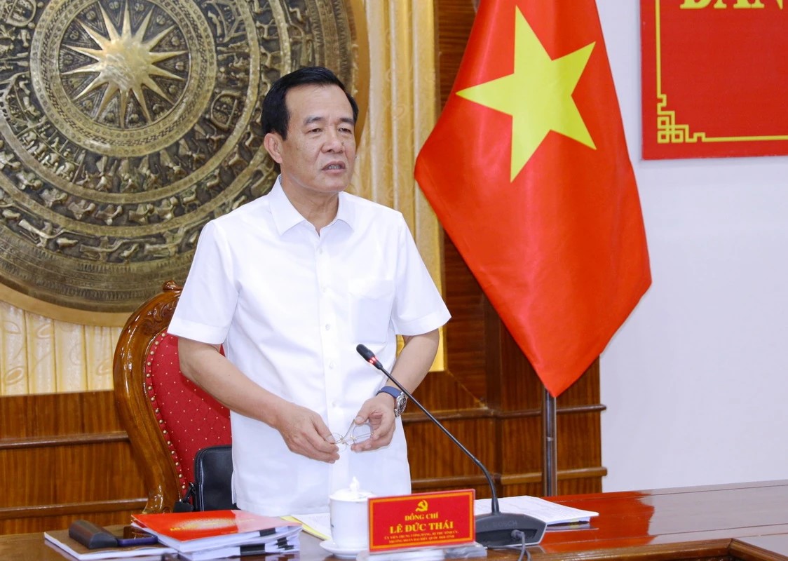 B&iacute; thư Tỉnh ủy L&ecirc; Đức Th&aacute;i ph&aacute;t biểu kết luận tại hội nghị.