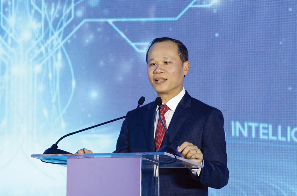 Đồng ch&iacute; Mai Sơn, Ph&oacute; Chủ tịch Thường trực UBND tỉnh Bắc Ninh ph&aacute;t biểu.