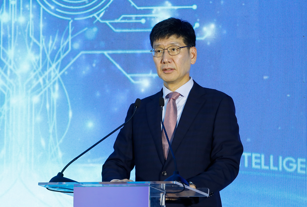 &ocirc;ng Na Ki Hong, Tổng Gi&aacute;m đốc Samsung Việt Nam ph&aacute;t biểu tại chương tr&igrave;nh.