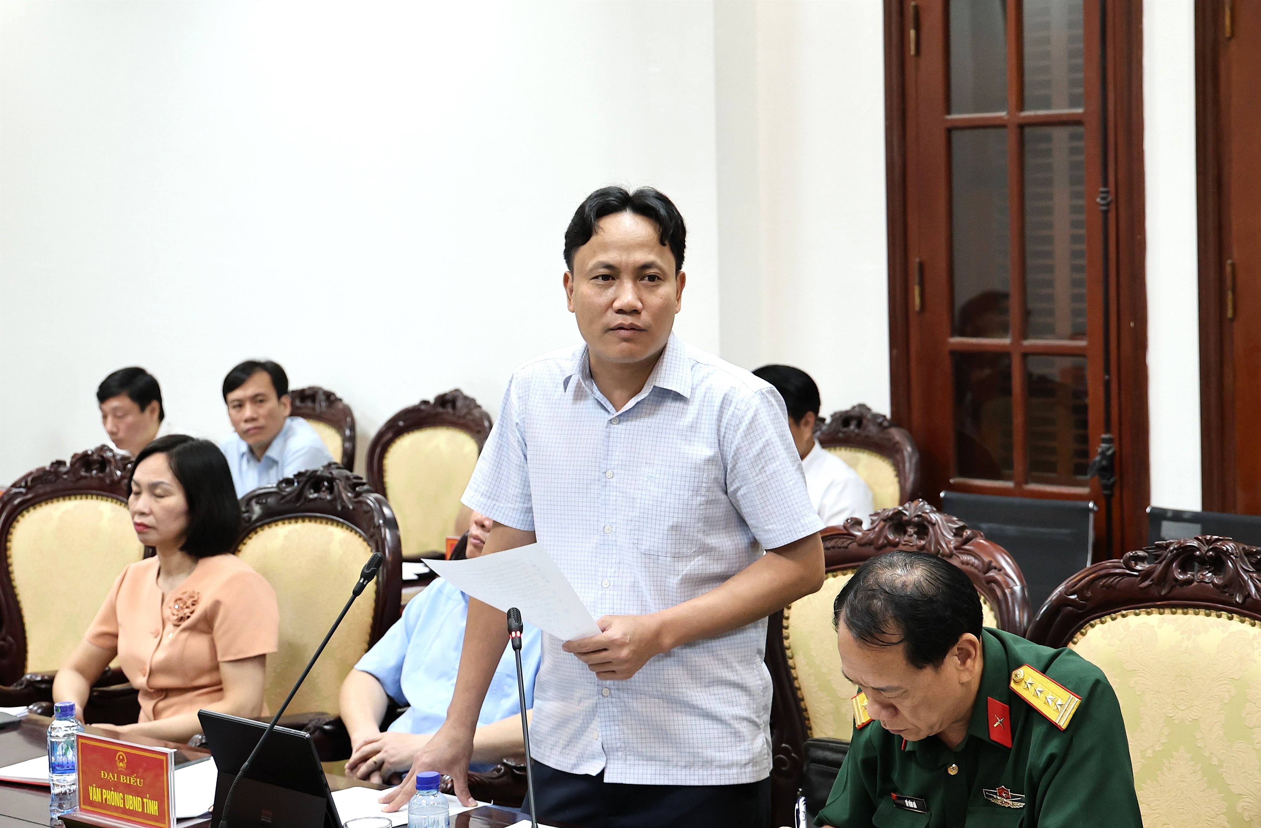 L&atilde;nh đạo Văn ph&ograve;ng UBND tỉnh Ninh B&igrave;nh ph&aacute;t biểu tại Hội nghị