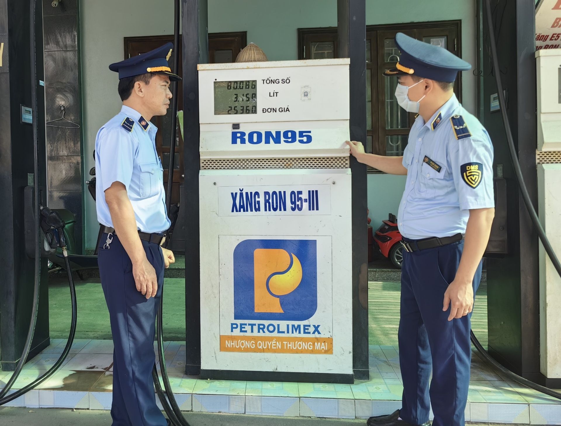 Cục Thuế gấp rút triển khai quy định về thuế đối với xăng, dầu và nhiên liệu bay