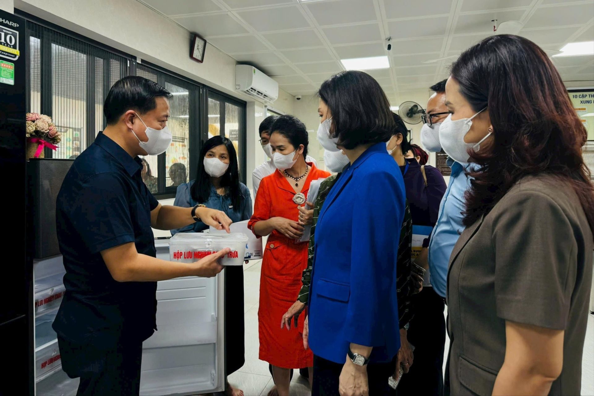 TP Hà Nội yêu cầu công khai thực đơn trường học, thí điểm 100 camera AI giám sát an toàn thực phẩm TP Hà Nội yêu cầu công khai thực đơn trường học, thí điểm 100 camera AI giám sát an toàn thực phẩm