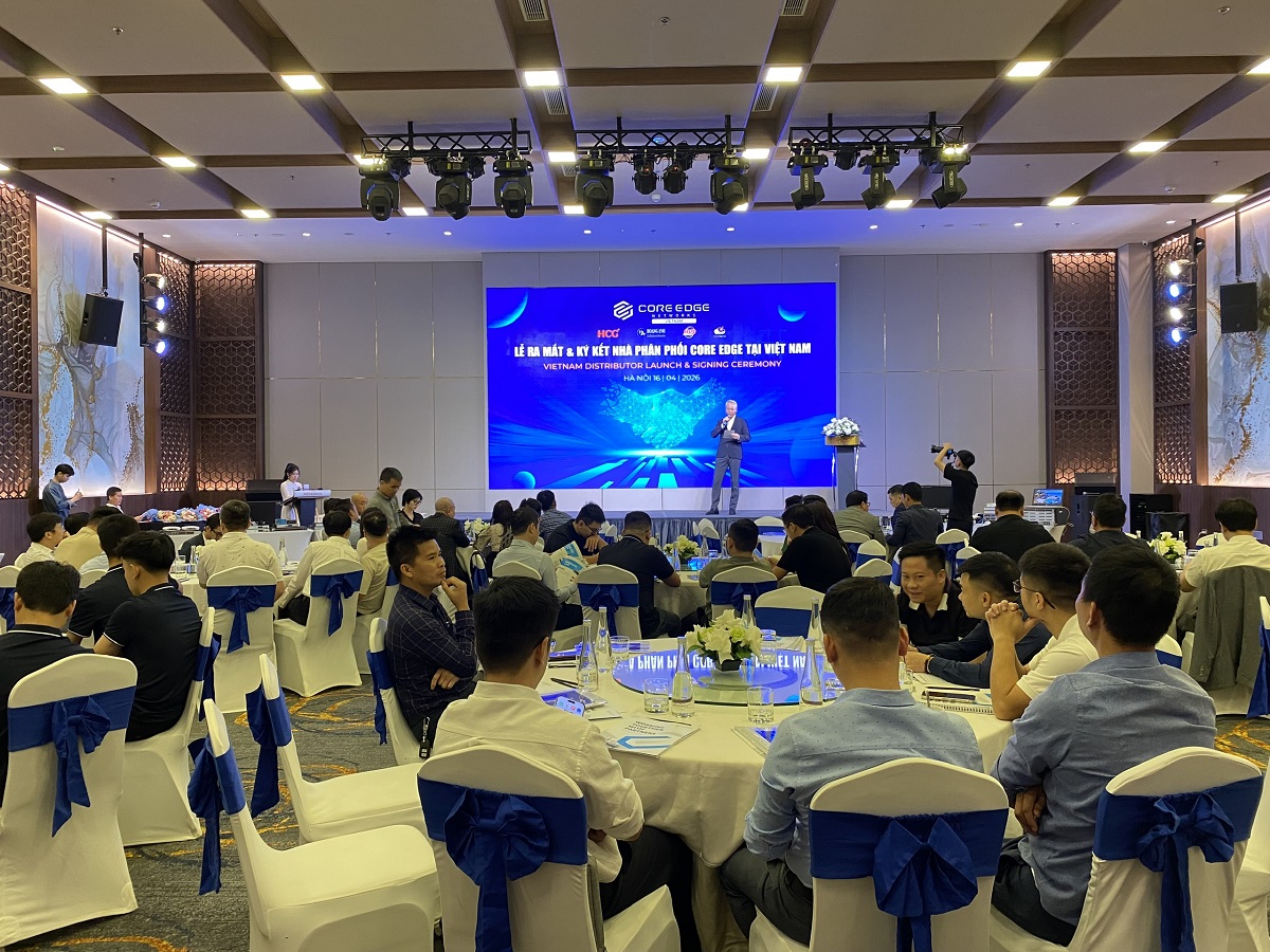 To&agrave;n cảnh sự kiện