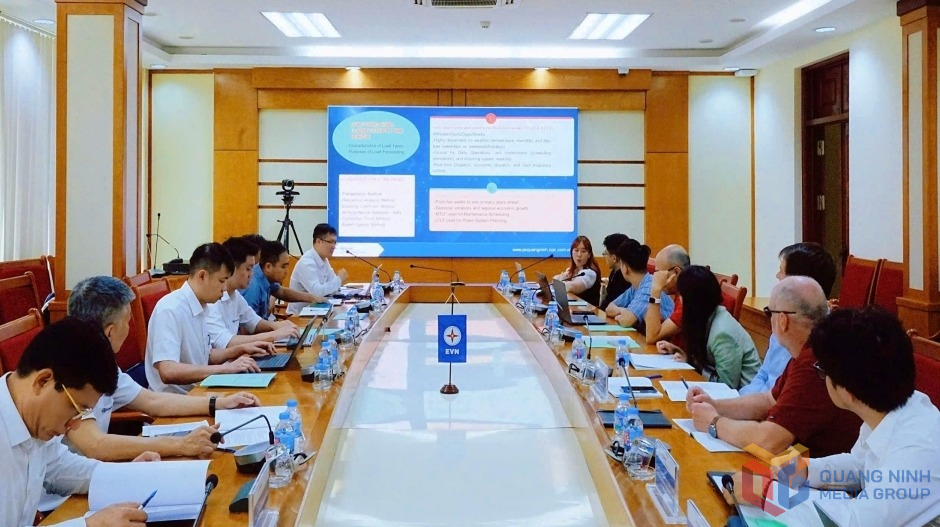 C&ocirc;ng ty Điện lực Quảng Ninh l&agrave;m việc với C&ocirc;ng ty Vận h&agrave;nh hệ thống điện v&agrave; thị trường điện quốc gia (NSMO), Trung t&acirc;m Điều độ lưới điện miền Bắc (NSO), Viện năng lượng Australia về hiệu quả của việc x&acirc;y dựng giải ph&aacute;p dự b&aacute;o phụ tải bằng tr&iacute; tuệ nh&acirc;n tạo