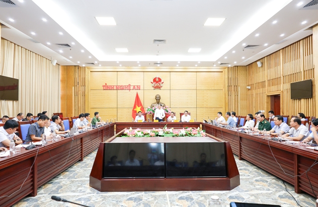 Nghệ An đẩy nhanh giải phóng mặt bằng, sẵn sang khởi công dự án cao tốc Vinh – Thanh Thủy. Nghệ An đẩy nhanh giải phóng mặt bằng, sẵn sang khởi công dự án cao tốc Vinh – Thanh Thủy.