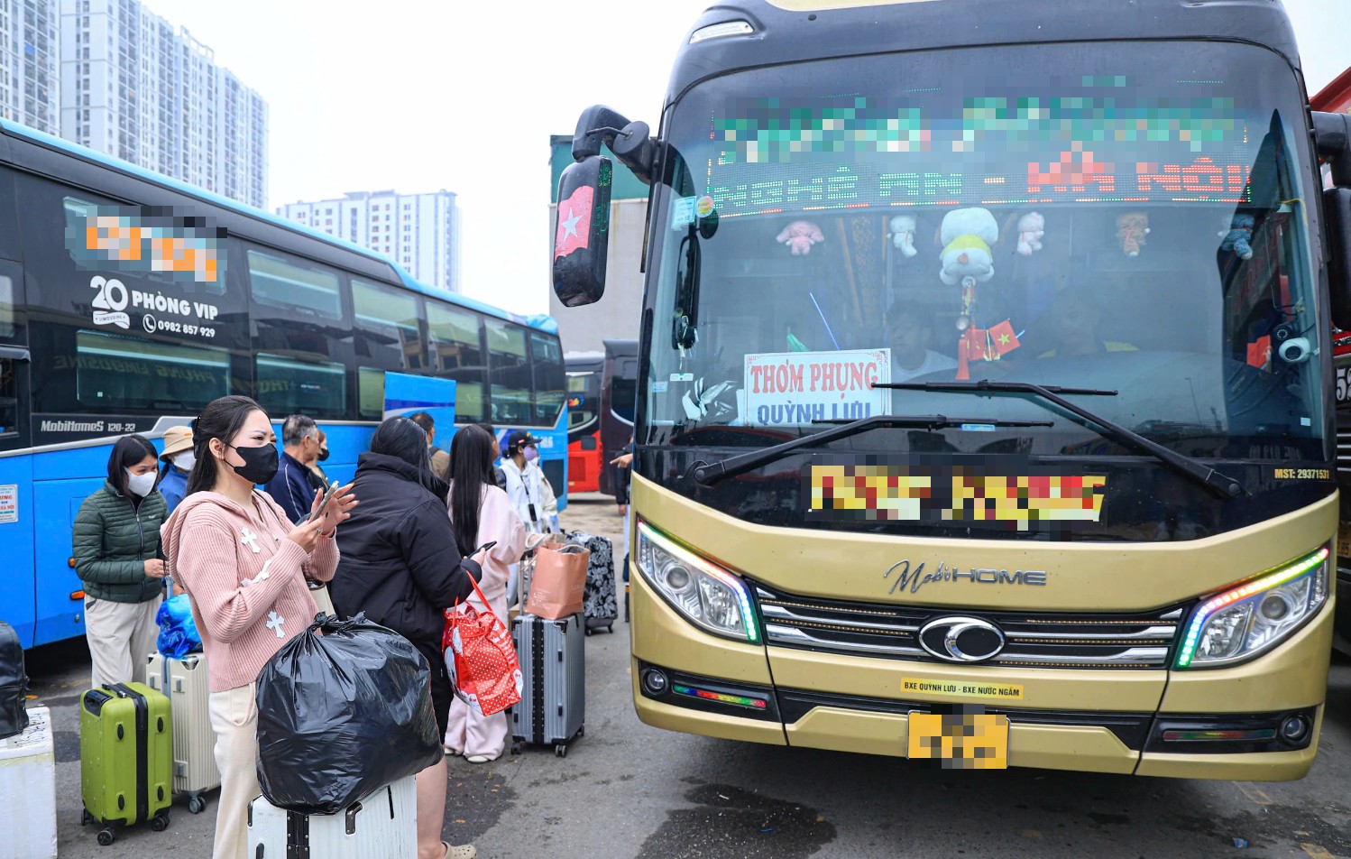 Tăng cường công tác vận tải, bảo đảm an toàn giao thông dịp nghỉ Lễ Giỗ tổ Hùng Vương và 30/4-1/5