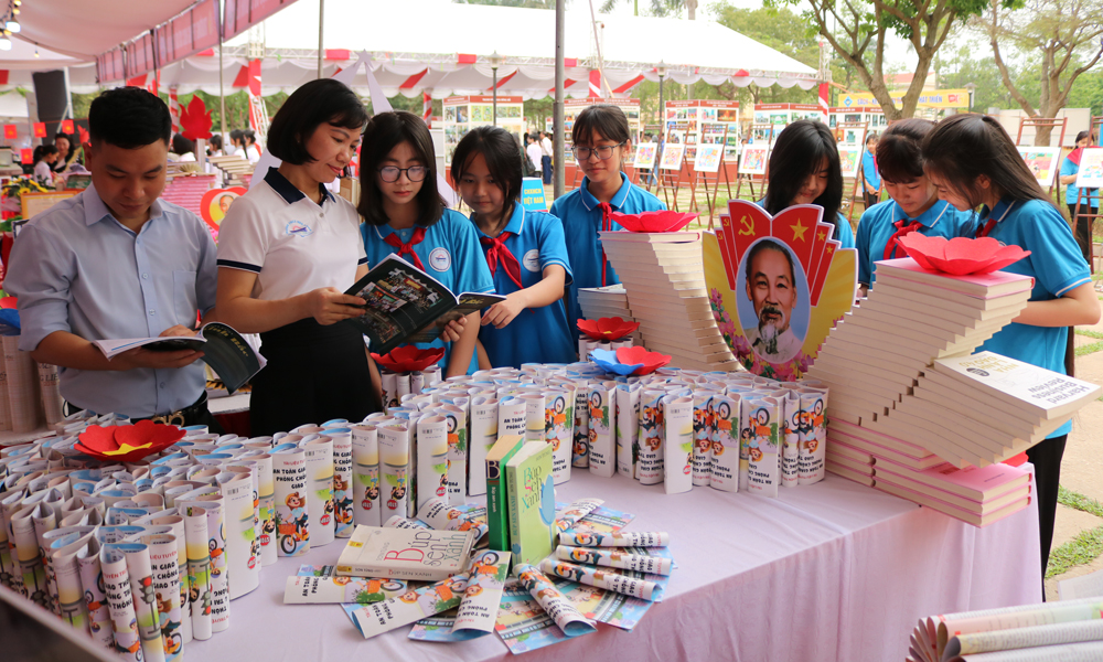 Bắc Ninh: Tổ chức Ngày hội "Sách - Tri thức - Khát vọng phát triển đất nước"