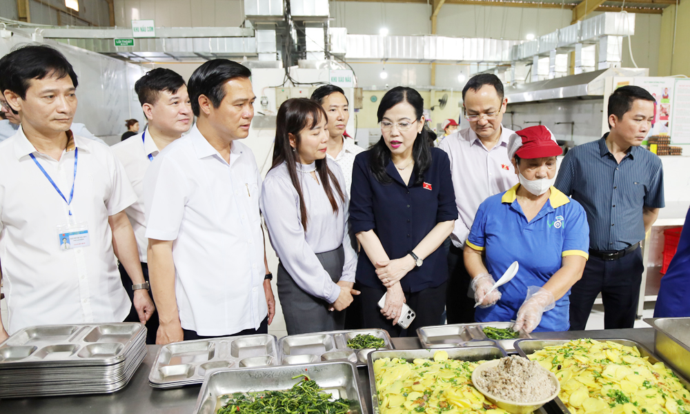 Xây dựng tỉnh Bắc Ninh trở thành điểm sáng trong kiểm soát an toàn thực phẩm theo chuỗi cung ứng.