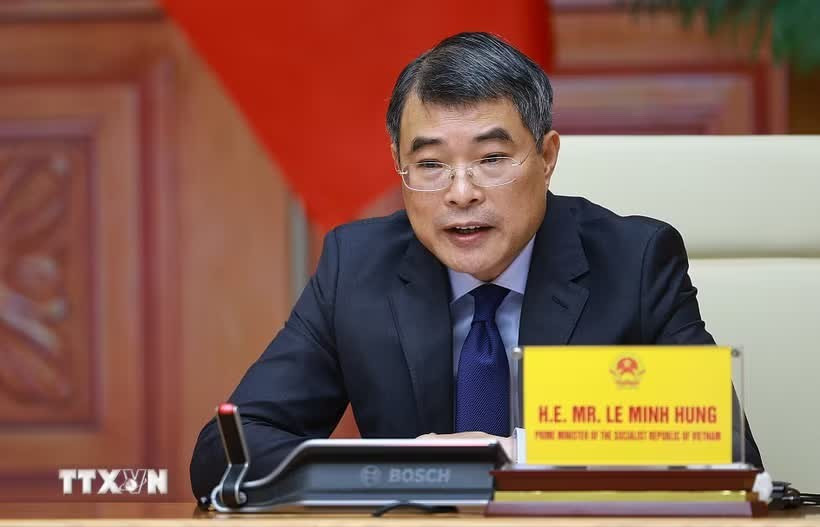 Thủ tướng đề xuất ba định hướng hợp tác chính tại Hội nghị AZEC mở rộng