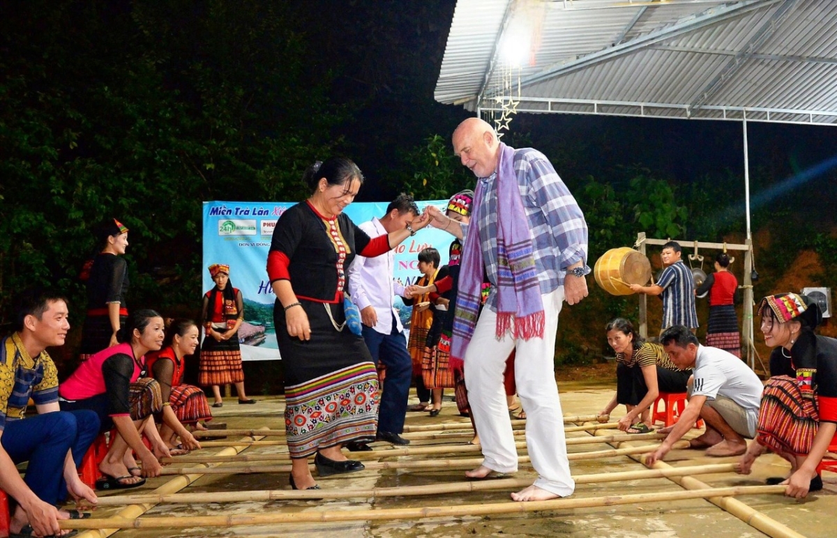 Nghệ An tái cấu trúc du lịch, tìm “chất riêng” để bứt phá