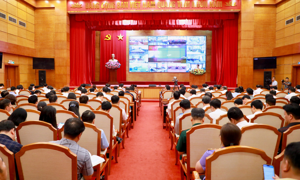 Quảng Ninh: Công bố kết quả các Chỉ số PAR INDEX, SIPAS, DDCI, CGI năm 2025