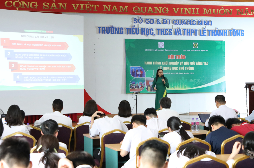 PGS.TS Lại Thị Ngọc H&agrave;, Ph&oacute; Trưởng khoa, Khoa C&ocirc;ng nghệ thực phẩm, Học viện N&ocirc;ng nghiệp Việt Nam, chia sẻ về hoạt động khởi nghiệp của sinh vi&ecirc;n Học viện N&ocirc;ng nghiệp Việt Nam v&agrave; ph&aacute;t động Cuộc thi &yacute; tưởng khoa học c&ocirc;ng nghệ/khởi nghiệp trong học sinh THPT
