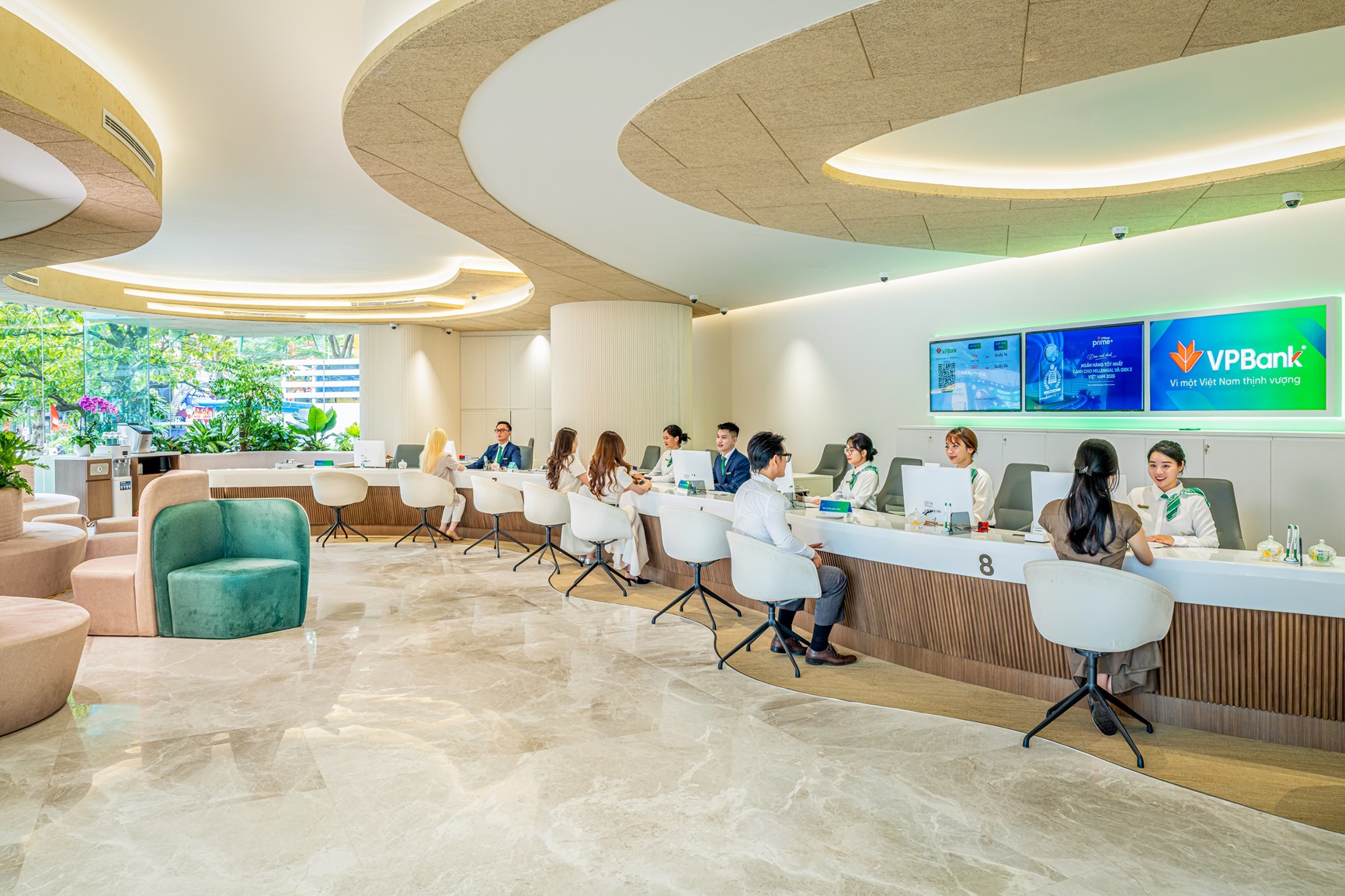 Lợi nhuận qu&yacute; 1 của VPBank tăng trưởng 58% nhờ lợi thế hệ sinh th&aacute;i t&agrave;i ch&iacute;nh đa dạng