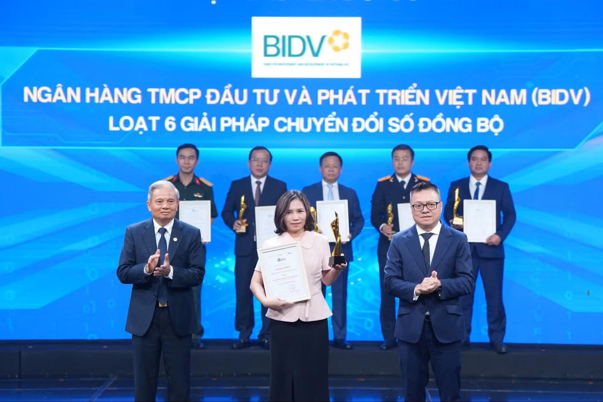 Th&ocirc;ng điệp của Ban tổ chức VDA đưa ra rất r&otilde;: Chuyển đổi số phải tạo ra kết quả, kh&ocirc;ng dừng ở h&igrave;nh thức.