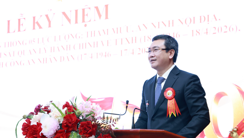 Chủ tịch UBND tỉnh Lạng Sơn Nguyễn Cảnh To&agrave;n