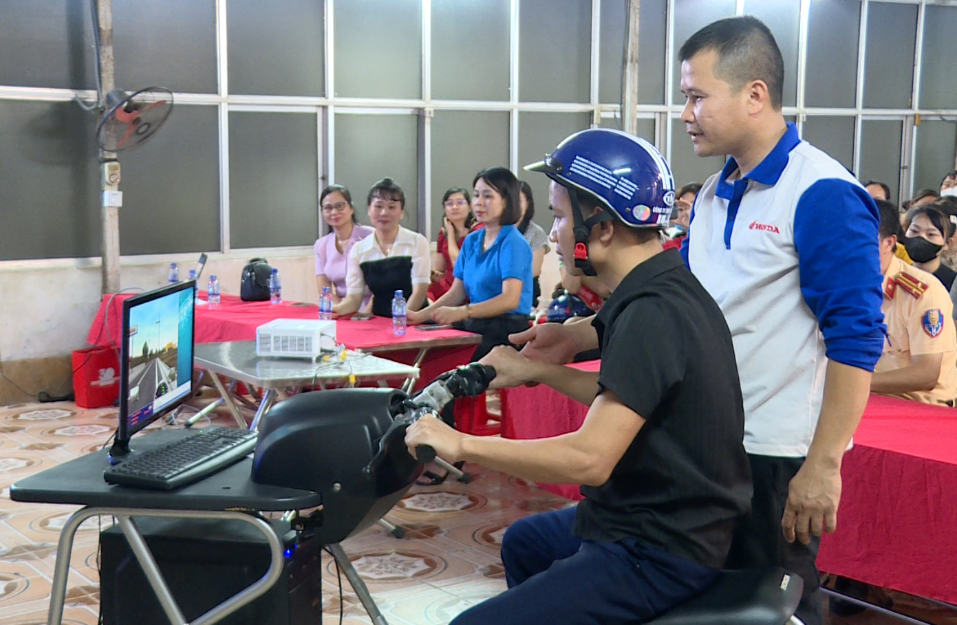 Ninh Bình: Tăng cường bảo đảm trật tự an toàn giao thông tại các khu, cụm công nghiệp