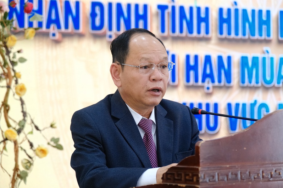 &Ocirc;ng L&ecirc; Văn Hưng, Gi&aacute;m đốc Đ&agrave;i Kh&iacute; tượng Thủy văn khu vực Nam Bộ ph&aacute;t biểu tại hội nghị