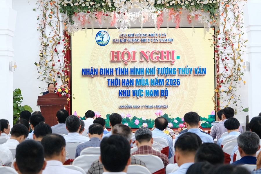 Quang cảnh hội nghị nhận định t&igrave;nh h&igrave;nh kh&iacute; tượng thủy văn m&ugrave;a năm 2026