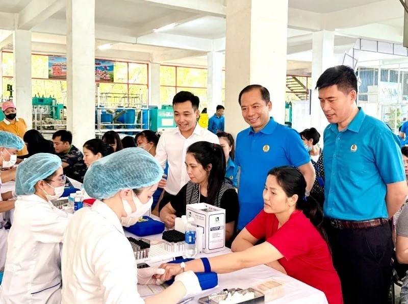 Thanh Hóa: Khám sức khỏe miễn phí cho đoàn viên, công nhân lao động