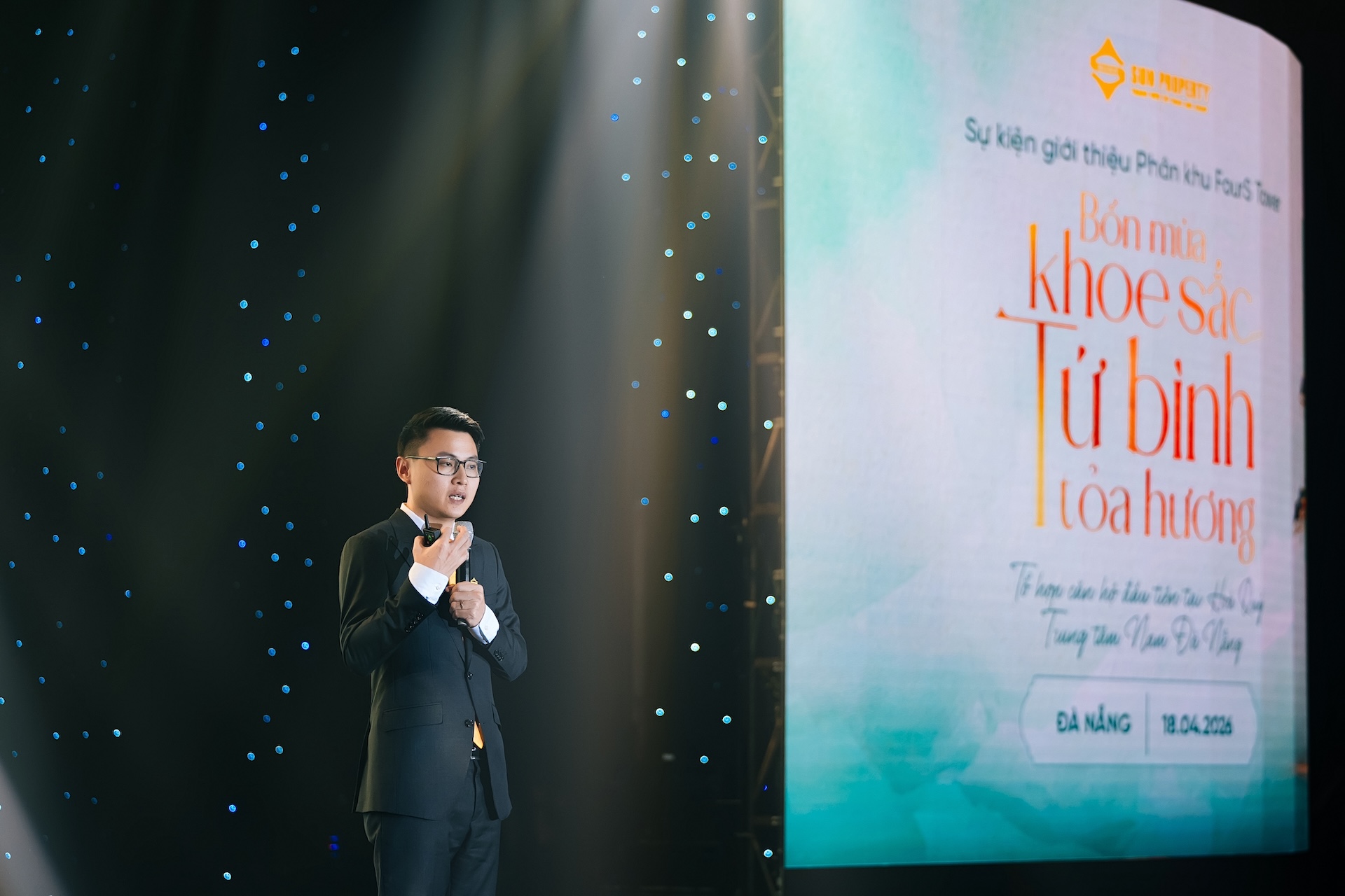 Đại diện Sun Property chia sẻ về dự &aacute;n FourS Tower. Ảnh: &Aacute;nh Dương