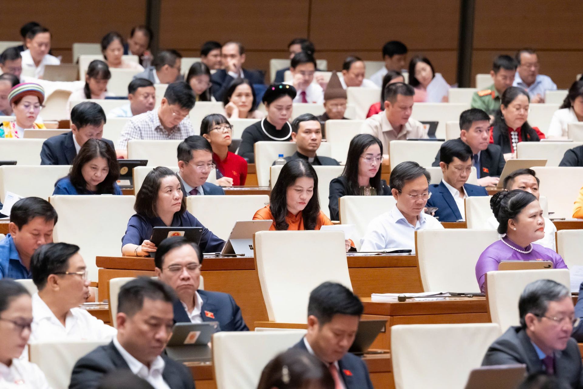 C&aacute;c đại biểu tham dự Phi&ecirc;n họp