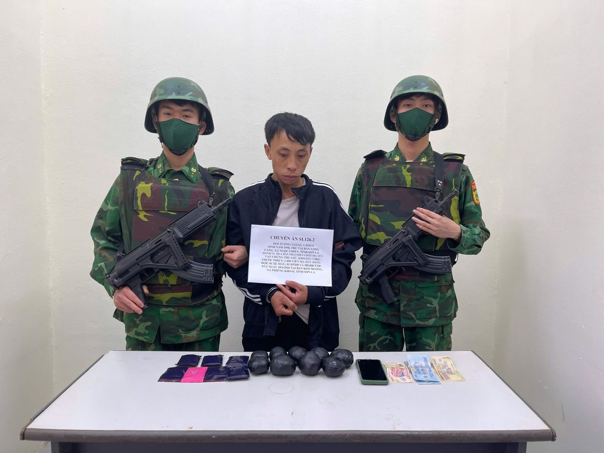 Sơn La: Bắt giữ đối tượng vận chuyển số lượng lớn ma túy qua biên giới