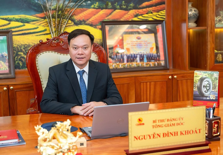 &Ocirc;ng Nguyễn Đ&igrave;nh Kho&aacute;t - B&iacute; thư Đảng ủy, Tổng Gi&aacute;m đốc C&ocirc;ng ty Cổ phần C&ocirc;ng nghiệp Cao su Miền Nam