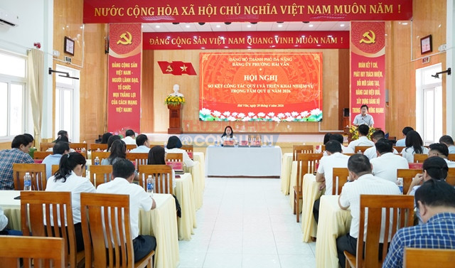 To&agrave;n cảnh hội nghị.