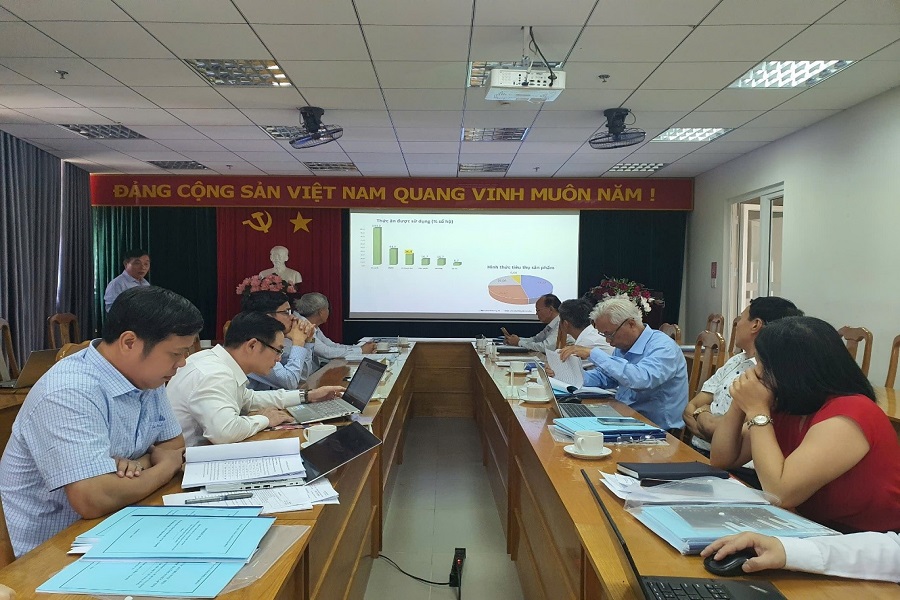 Lâm Đồng: Ứng dụng công nghệ chế biến vỏ chanh leo làm thức ăn cho bò thịt