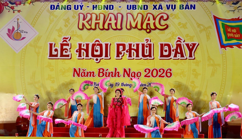 Lễ hội Phủ Dầy năm nay diễn ra từ ng&agrave;y 19 đến ng&agrave;y 24/4 (tức từ ng&agrave;y m&ugrave;ng 3 đến m&ugrave;ng 8/3 &acirc;m lịch)