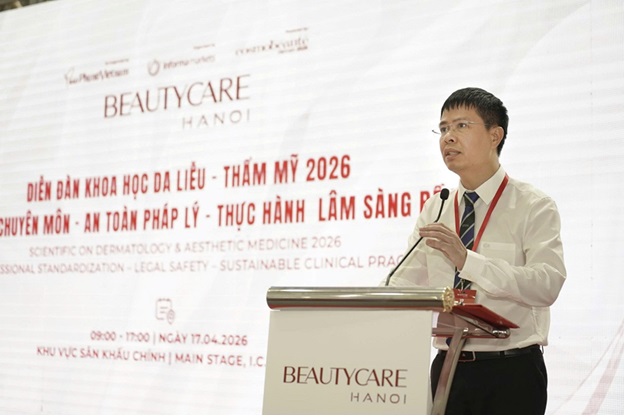 TS. Nguyễn Thế Vỹ - Ph&oacute; Gi&aacute;m đốc Bệnh viện Da liễu H&agrave; Nội