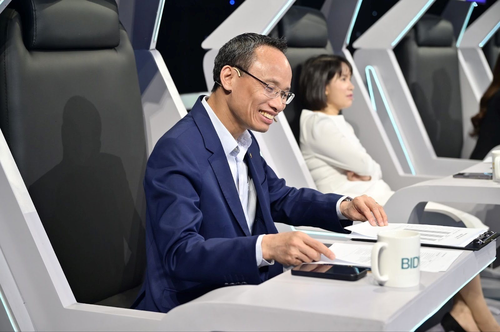 Tiến sĩ Cấn Văn Lực - Chuy&ecirc;n gia Kinh tế trưởng BIDV tham gia Ban Gi&aacute;m khảo của 2 m&ugrave;a The Moneyverse