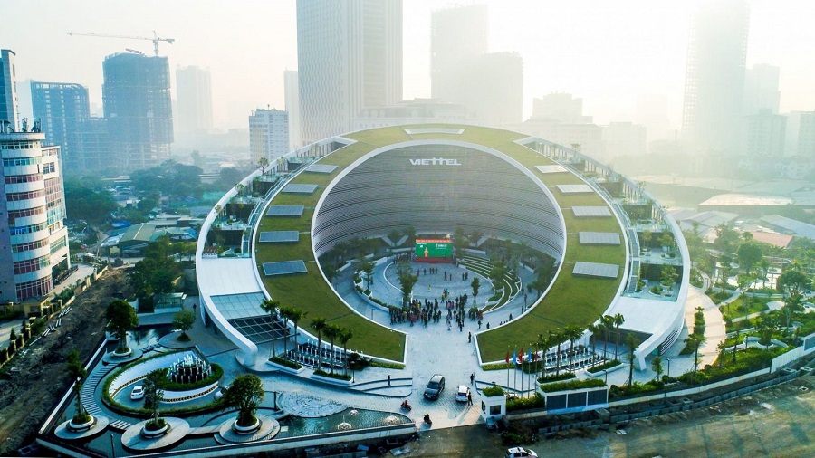 Viettel lại l&agrave; minh chứng r&otilde; n&eacute;t cho năng lực &ldquo;đi ra biển lớn&rdquo; của doanh nghiệp Việt