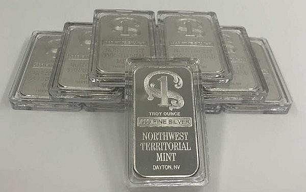 Giá bạc hôm nay 21/4: Bạc điều chỉnh giảm