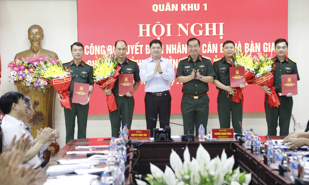 Công bố quyết định điều động, bổ nhiệm lãnh đạo Bộ Chỉ huy quân sự tỉnh Bắc Ninh