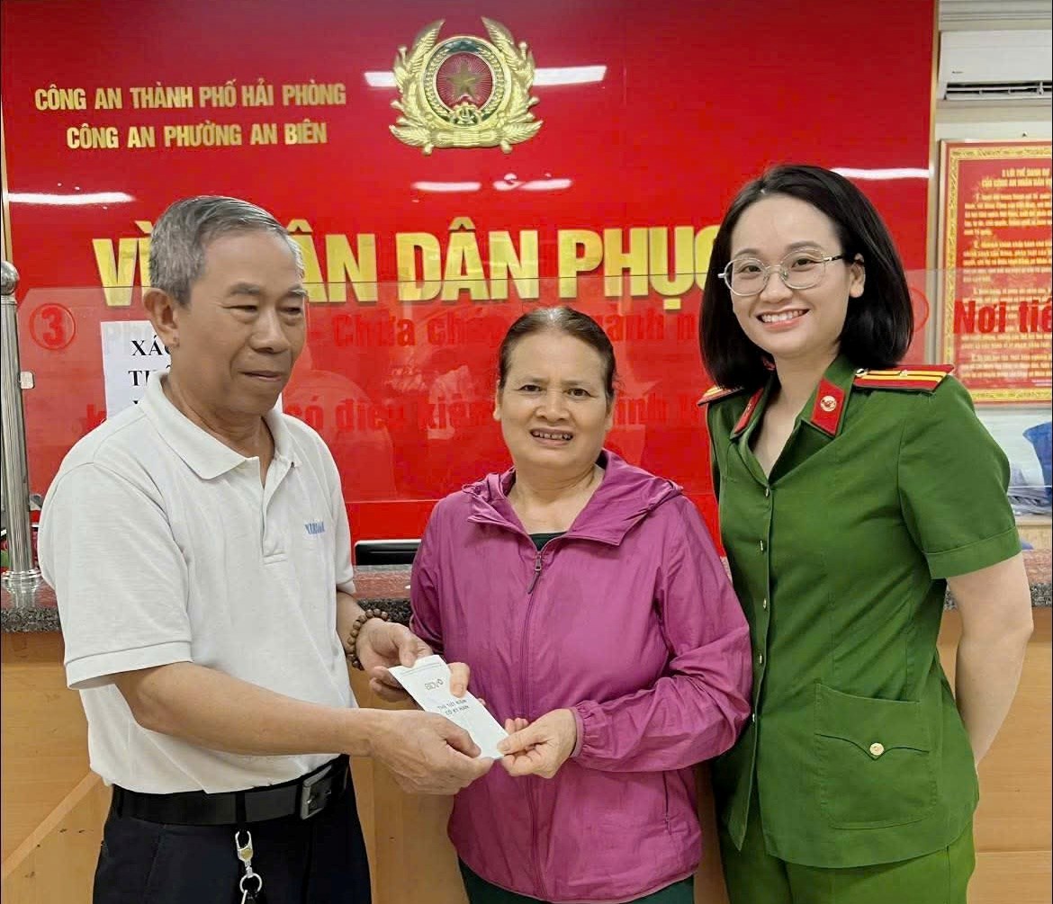 Hải Phòng: Công an phường An Biên kịp thời xác minh, trả lại tài sản trị giá hơn 100 triệu đồng cho người dân