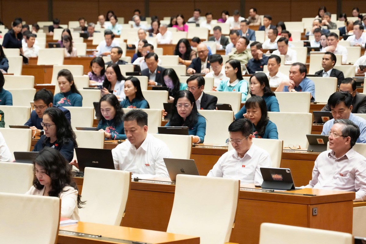 Đại biểu Quốc hội: Giá nhà tăng quá cao, giấc mơ an cư của người trẻ ngày càng xa tầm với