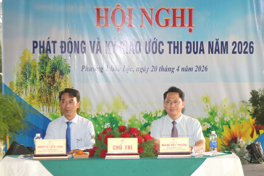 Đơn vị Phường 2 Bảo Lộc v&agrave; phường Nam Gia Nghĩa chủ tr&igrave; buổi k&yacute; giao ước thi đua