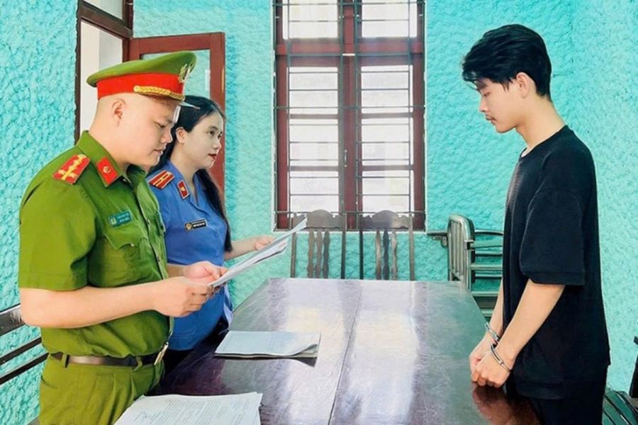 Hà Tĩnh: Khởi tố 2 mẹ con mượn 4 xe máy mang đi cầm cố