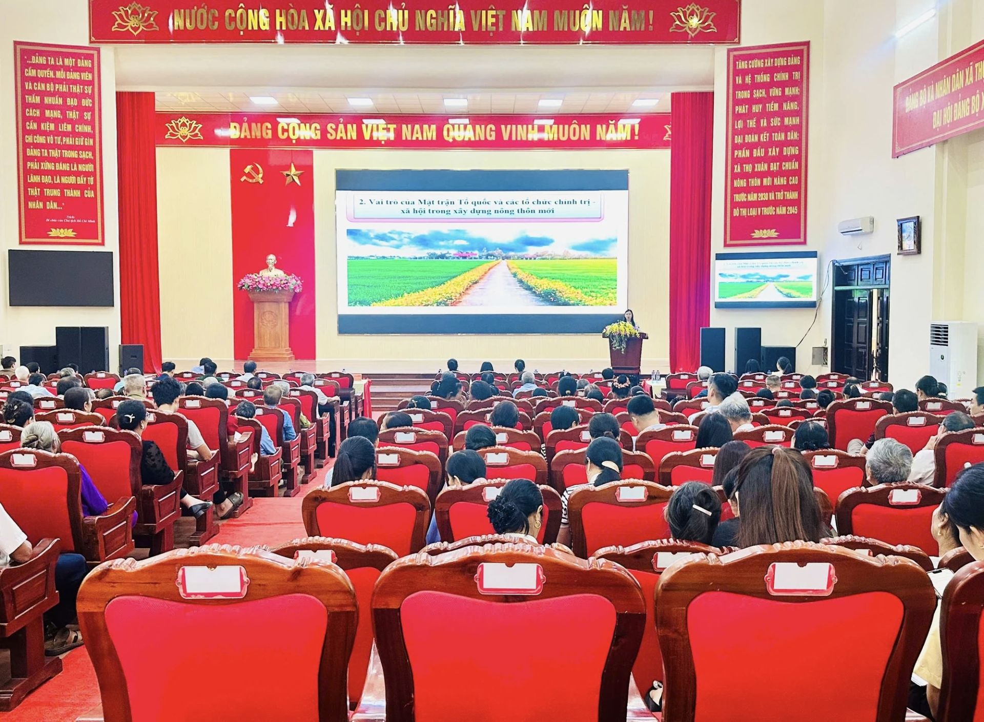 Thanh Hoá: Tập huấn thực hiện cuộc vận động “Toàn dân đoàn kết xây dựng nông thôn mới, đô thị văn minh”