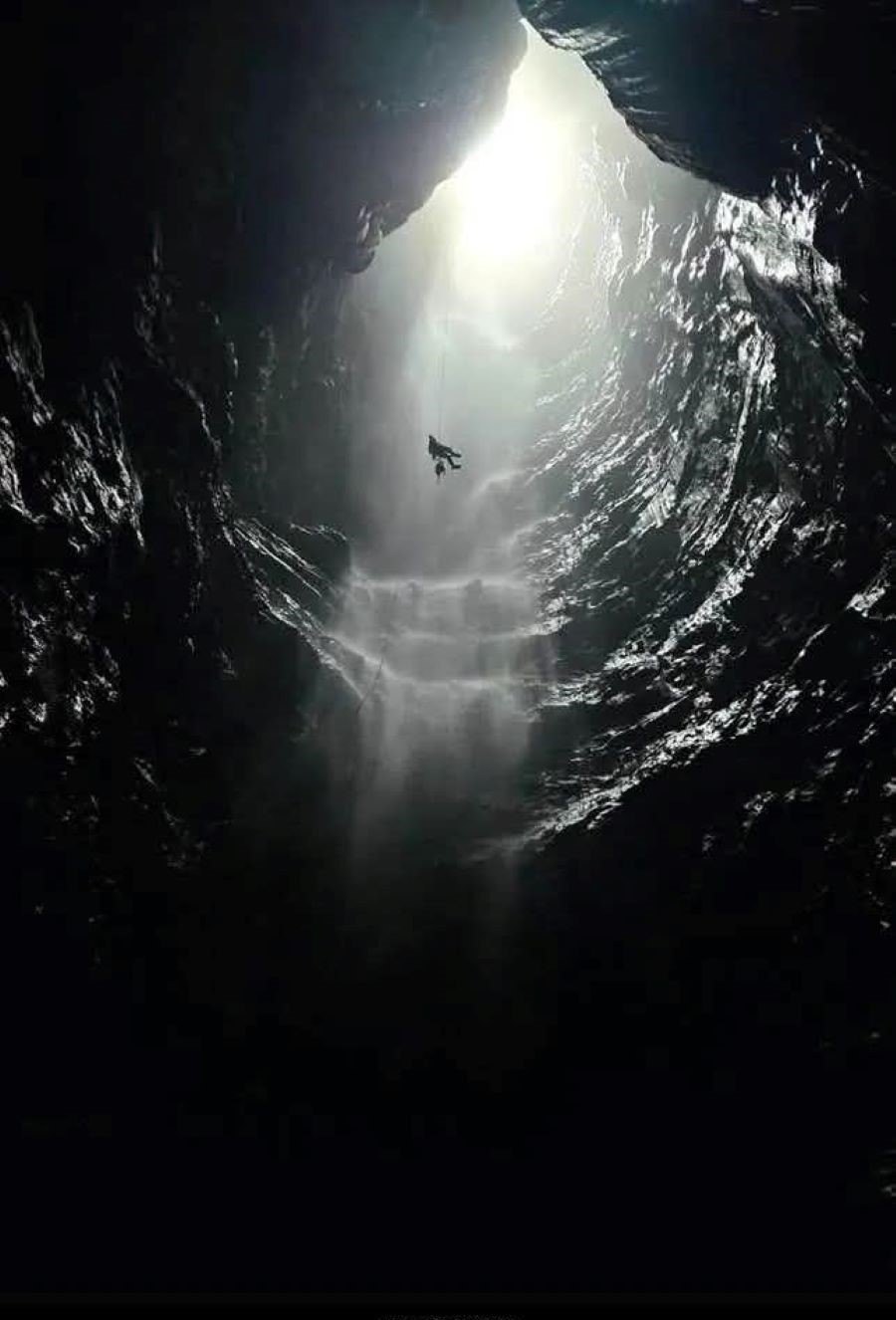 Hang Cha Ngh&eacute;o trong Vườn quốc gia Phong Nha-Kẻ B&agrave;ng vừa được ph&aacute;t hiện