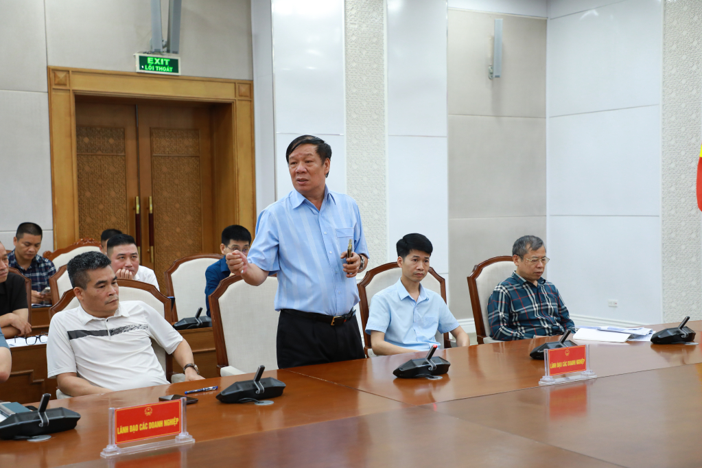 Đại diện một số doanh nghiệp logistics ph&aacute;t biểu &yacute; kiến kiến nghị, đề xuất tại hội nghị