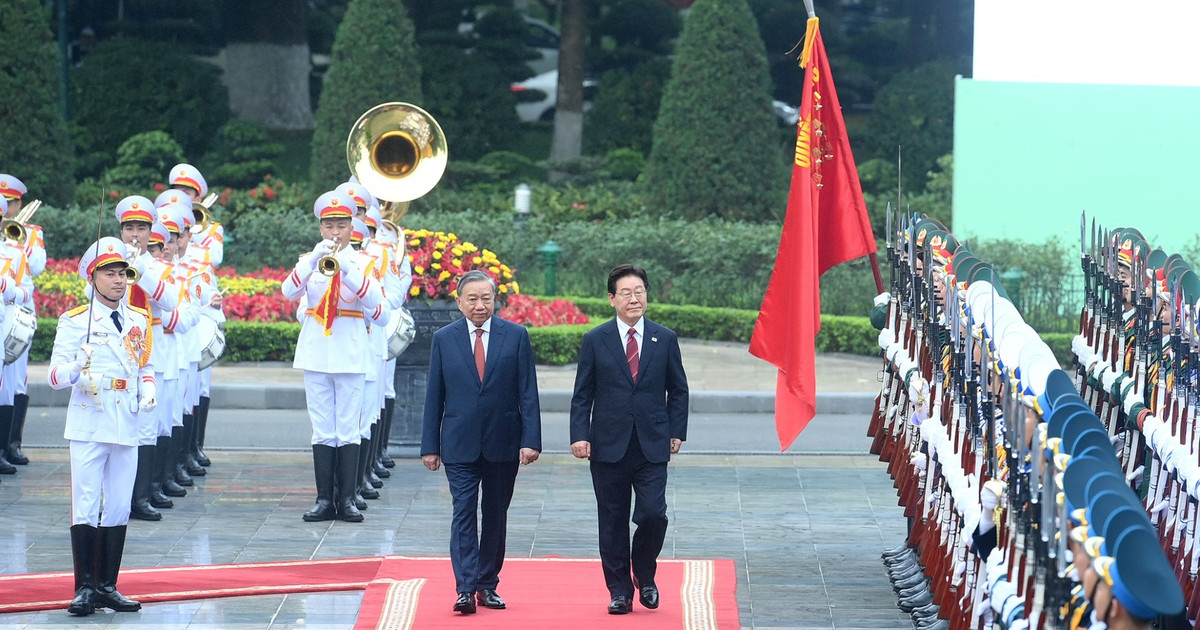 [Ảnh] Lễ đón trọng thể Tổng thống Hàn Quốc Lee Jae Myung và Phu nhân thăm cấp Nhà nước tới Việt Nam