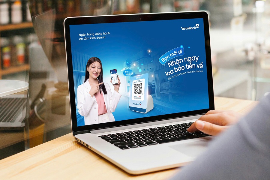 VietinBank tặng loa báo tiền về - đồng hành cùng hộ kinh doanh chuyển đổi số