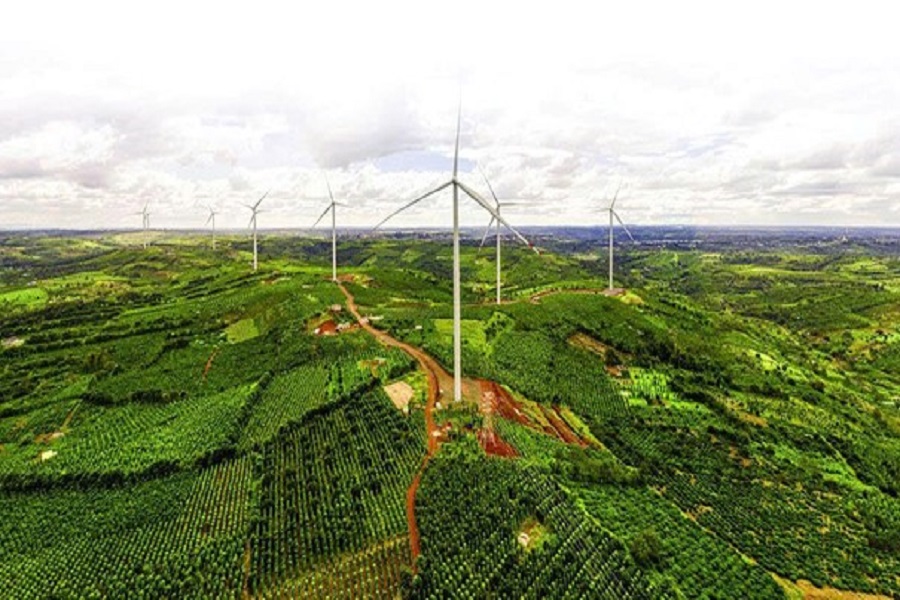 Tập trung v&agrave;o c&aacute;c nội dung như ph&aacute;t triển năng lượng t&aacute;i tạo (điện mặt trời, điện gi&oacute;, sinh khối)