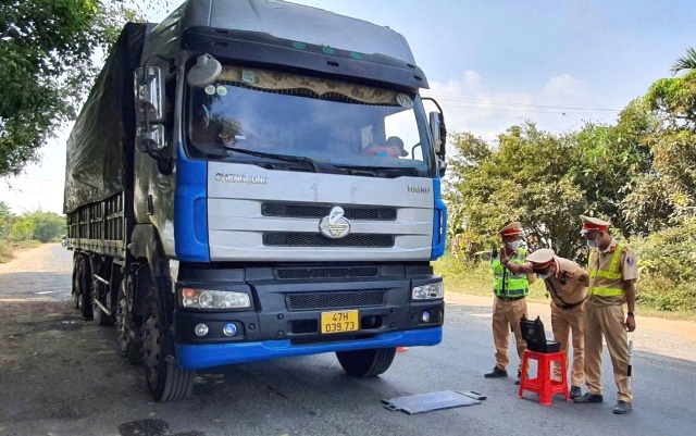 Đắk Lắk: Hoàn tất tổng rà soát phương tiện vận tải có tải trọng từ 15 tấn trở lên