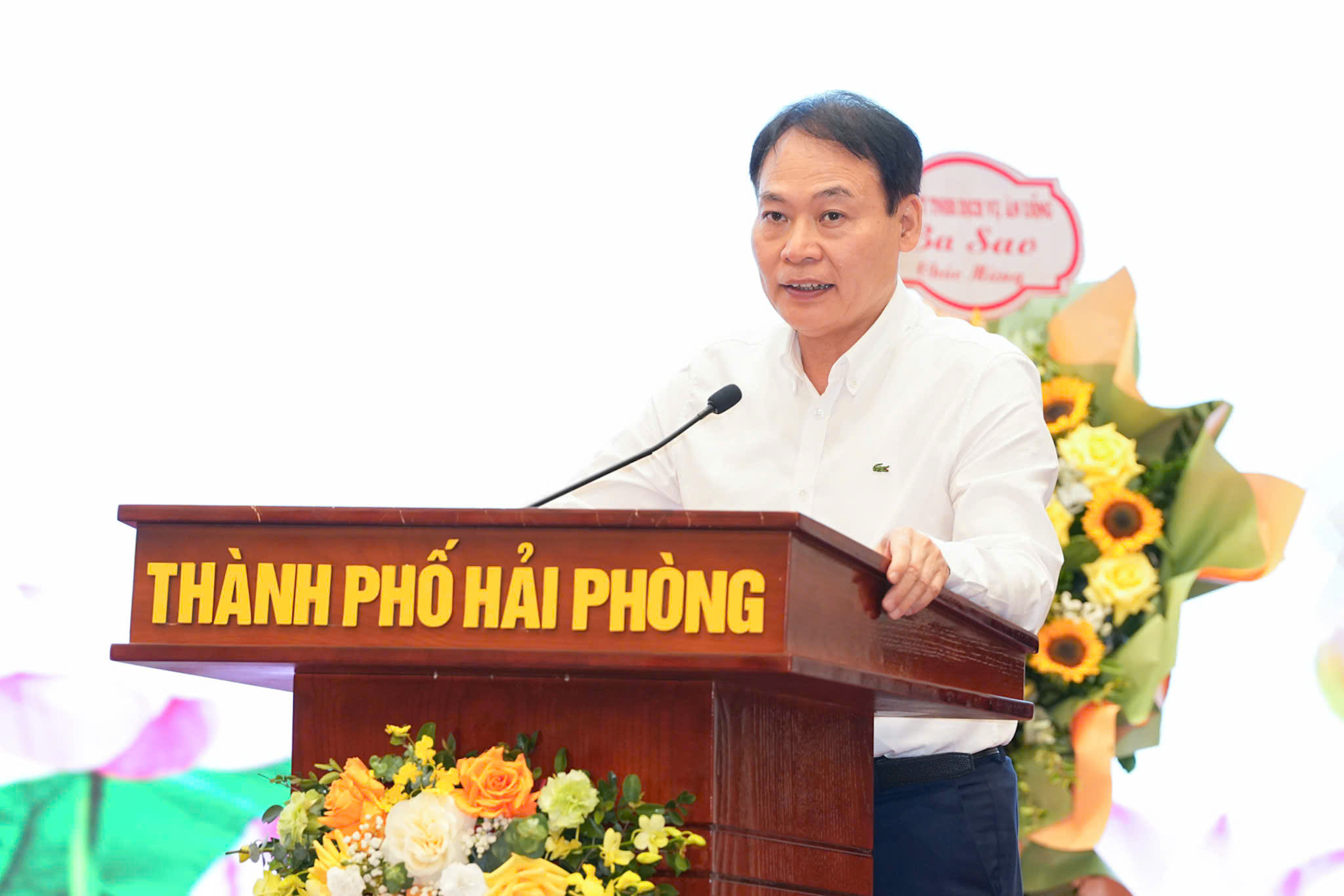 Đồng ch&iacute; L&ecirc; Minh Quang, Gi&aacute;m đốc Sở Y tế ph&aacute;t biểu.