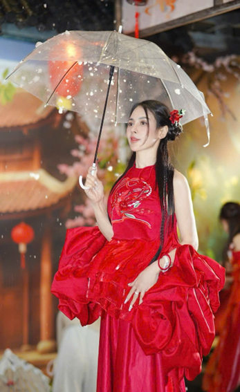 Nữ Doanh nhân ngành sơn Hoàng Thị Hoà toả sáng tại Miss Global Business Innovation 2026